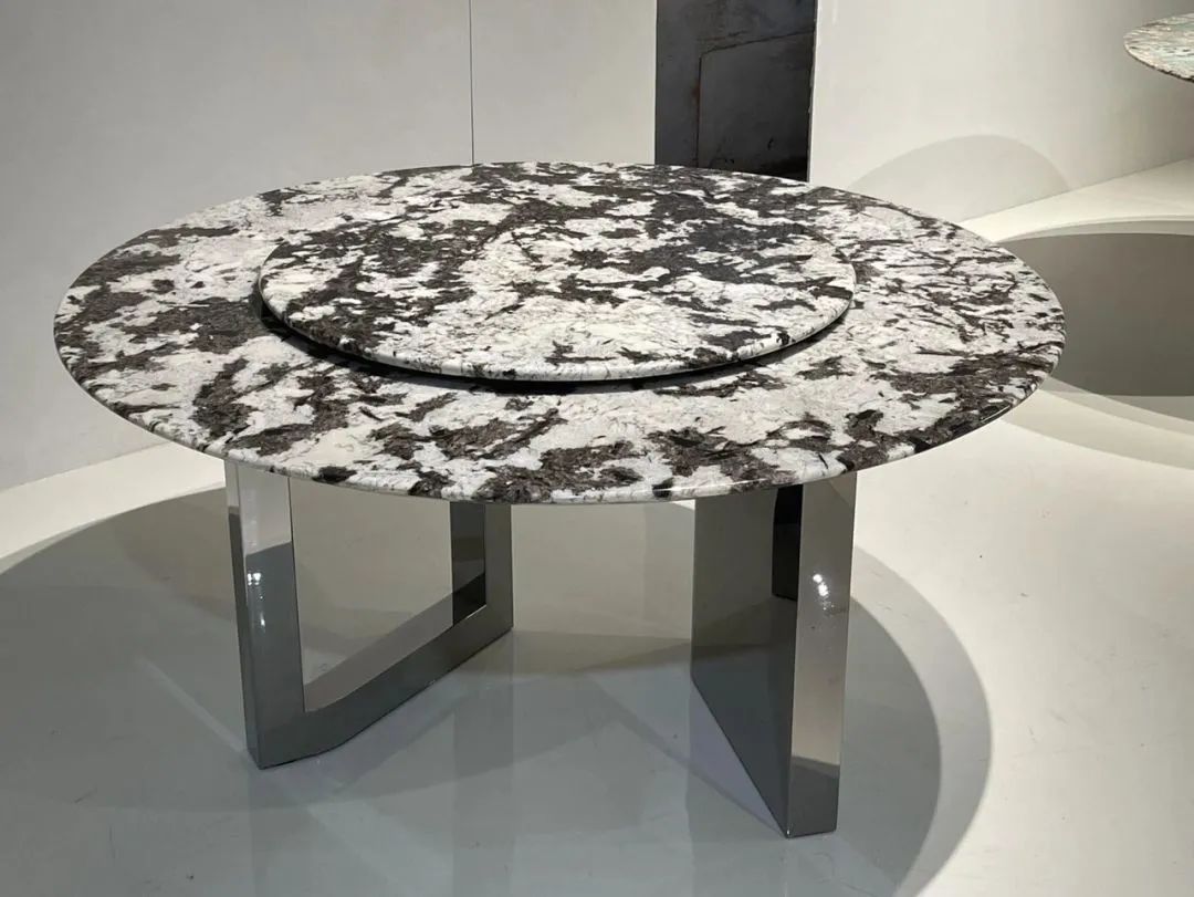 Marmurowy lub spiekany kamienny tabletop
